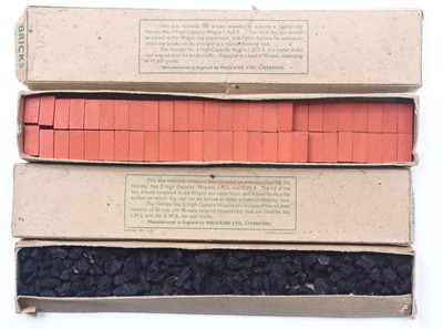 Lot 176 - 1937-41 box of 100 Hornby bricks for NE No. 2...