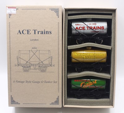 Lot 220 - ACE trains 0 gauge triple pack of tankers, set...