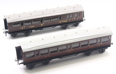 Lot 189 - Two Bassett Lowke 0 gauge LMS 1931 coaches,...