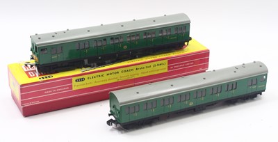 Lot 312 - 2250/4150 Hornby-Dublo 2-rail Electric motor...
