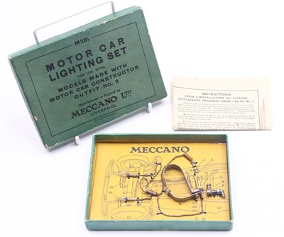 Lot 639 - Meccano Pre-War 1933-1941 M251 Lighting Set...