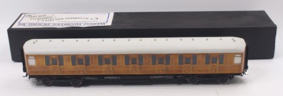 Lot 119 - Gauge 1 LNER corridor bogie coach by The...