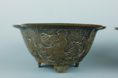 Lot 2071 - A pair of Chinese bronze quatrefoil-shaped...