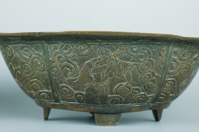 Lot 2071 - A pair of Chinese bronze quatrefoil-shaped...