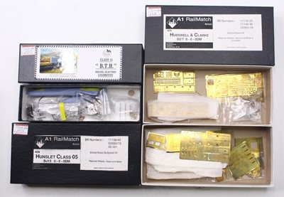 Lot 521 - Three 00 gauge unmade kits to include an...