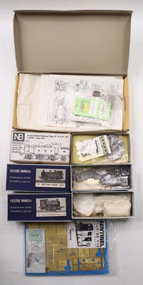 Lot 549 - Five 00 gauge unmade kits to include a Centre...