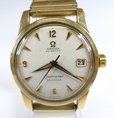 Lot 2650 - An Omega gent's Seamaster automatic calendar...
