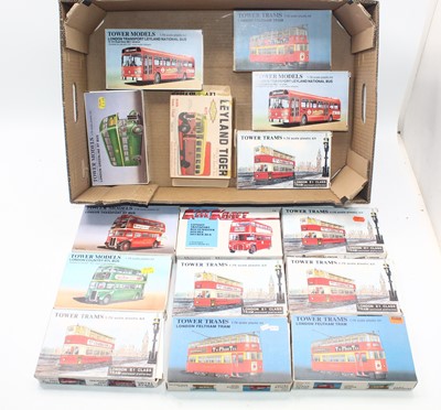 Lot 1015 - 15 unmade plastic 1:76 scale bus and tram kits,...