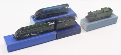 Lot 292 - Three Hornby-Dublo 3-rail locos: EDL11 4-6-2...
