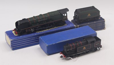 Lot 295 - Two Hornby-Dublo 3-rail locos: EDL17, 0-6-2...