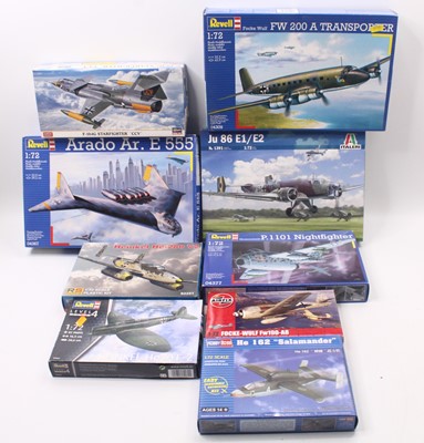 Lot 966 - Nine 1:72 scale Revell and similar plastic...