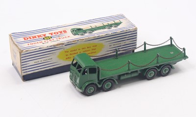 Lot 1306 - Dinky Toys No. 905 Foden Flat Truck with...