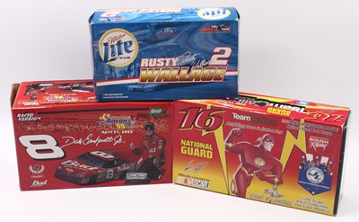 Lot 881 - Action Collectables/Revell Collection Group of...