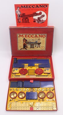 Lot 1551 - Meccano Set E in blue and gold. Contents are...