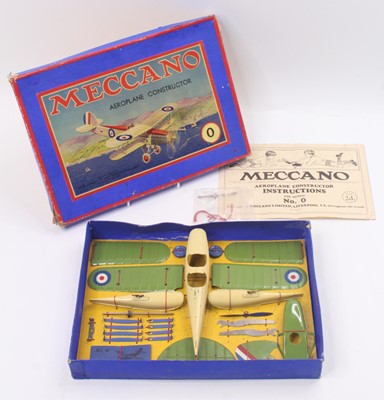 Lot 1554 - Meccano Aeroplane Constructor No.0 outfit,...