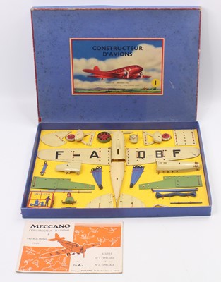 Lot 1571 - Meccano Aeroplane Constructor (French) No.1s,...