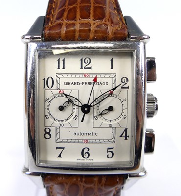 Lot 2765 - A Girard-Perregaux gent's stainless steel...