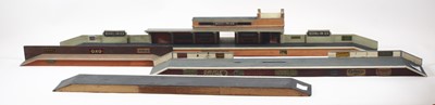 Lot 200 - 0-gauge Wooden Station buildings and platforms:...