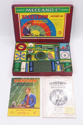 Lot 1583 - A Meccano Products No. 2 Elektron electrical...