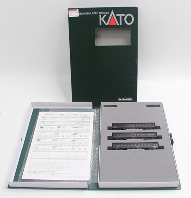Lot 596 - Kato N gauge 10-1728 50 series 700th "SL...
