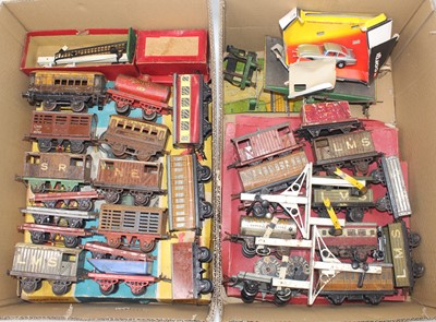 Lot 172 - Two trays containing play-worn Hornby 0 gauge...