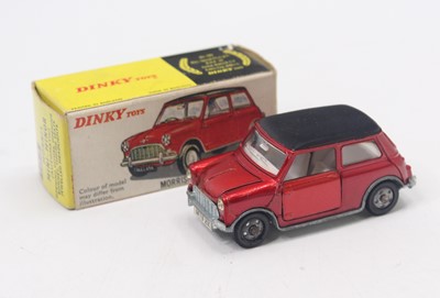 Lot 1261 - Dinky Toys No. 183 Morris Mini Minor Automatic...