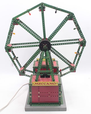 Lot 1607 - An original Meccano 1950s shop display model...