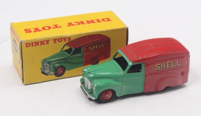 Lot 1250 - Dinky Toys No. 470 Austin Shell BP delivery...