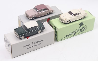 Lot 1637 - Three Pathfinder models 1:43 scale kits to...
