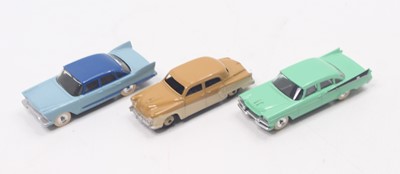 Lot 1523 - Dinky Toys group of 3 loose examples to...