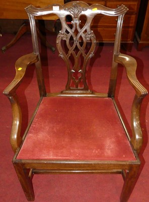 Lot 1345 - An early 20th century mahogany Chippendale...