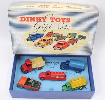 Lot 1418 - Dinky Toys No.2 Commercial Vehicle Gift Set...