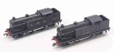Lot 299 - Two Hornby Dublo 3 rail 0-6-2 EDL7 tanks to...
