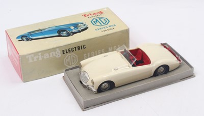 Lot 1902 - Tri-Ang Minic 1/20 scale Battery Operated...