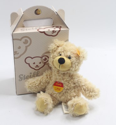 Lot 1830 - A Steiff Charly Bear No. 012815, soft plush...