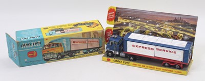 Lot 1182 - Corgi Toys No. 1137 Ford Express Service...