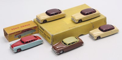 Lot 1382 - Dinky Toys 139b original Trade box containing...