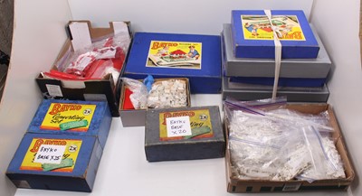 Lot 1992 - 10 Bayko part complete sets, all parts loose,...