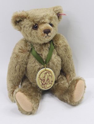 Lot 1839 - A Steiff Maragarete Steiff Museum 2003 bear,...