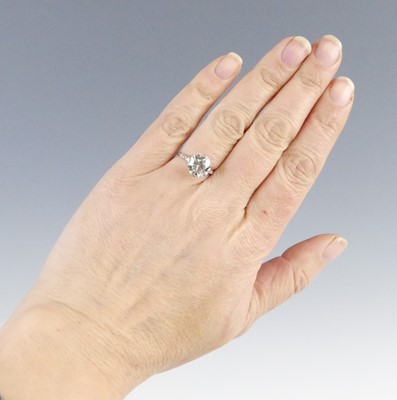 Lot 1202 - A white metal diamond solitaire ring,...