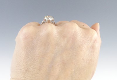 Lot 1202 - A white metal diamond solitaire ring,...