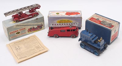 Lot 1474 - One tray containing three various boxed...