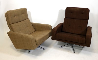 Lot 369 - Robin Day (1915-2010) for Hille - a pair of...