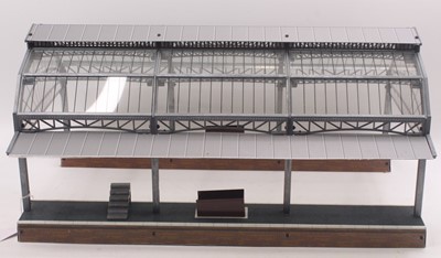 Lot 139 - 0 gauge coarse scale tinplate ACE Trains...