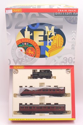 Lot 379 - Hornby 00 gauge GWR 14xx train pack comprising...