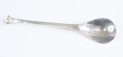 Lot 105 - A 1980s Guild of Handicraft hammered silver...