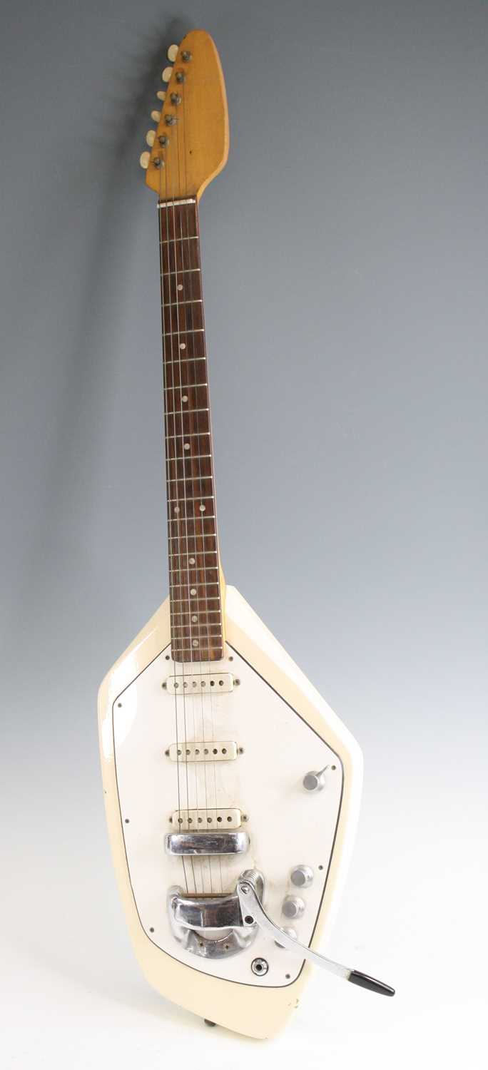 Lot 602 - A Vox Phantom type six string electric guitar,...