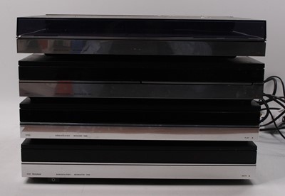 Lot 623 - A Bang & Olufsen BeoSystem 7000, components to...