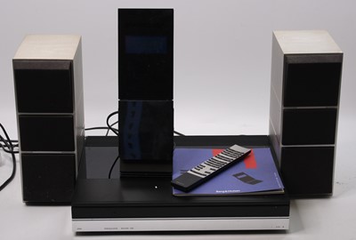 Lot 623 - A Bang & Olufsen BeoSystem 7000, components to...