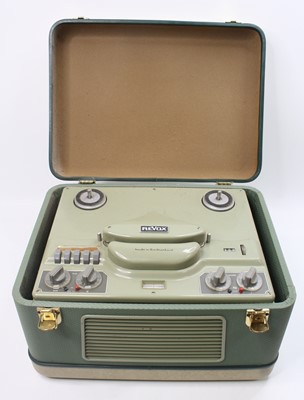 Lot 628 - A Revox F360 reel to reel tape recorder in...